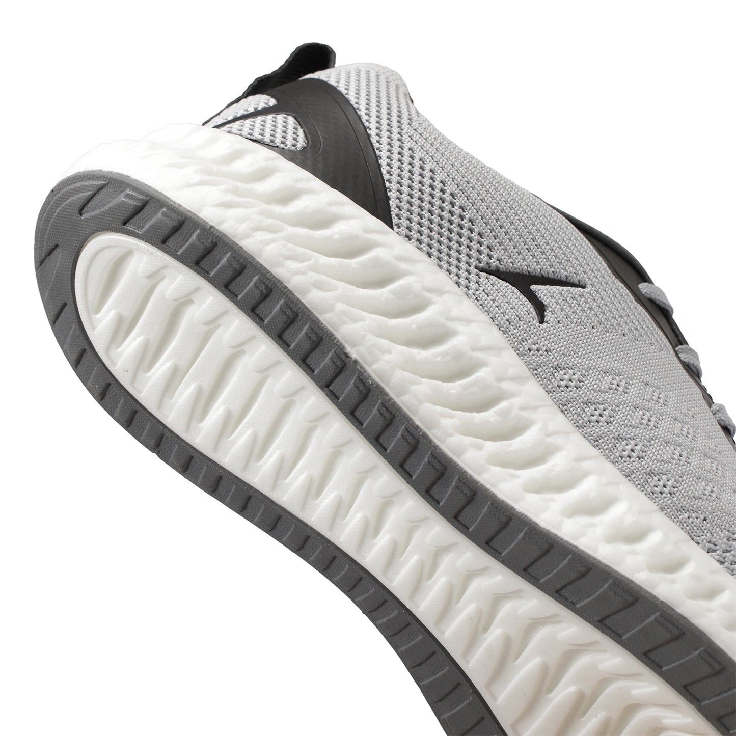 Tracer Shoes | L Grey | Men's Collection