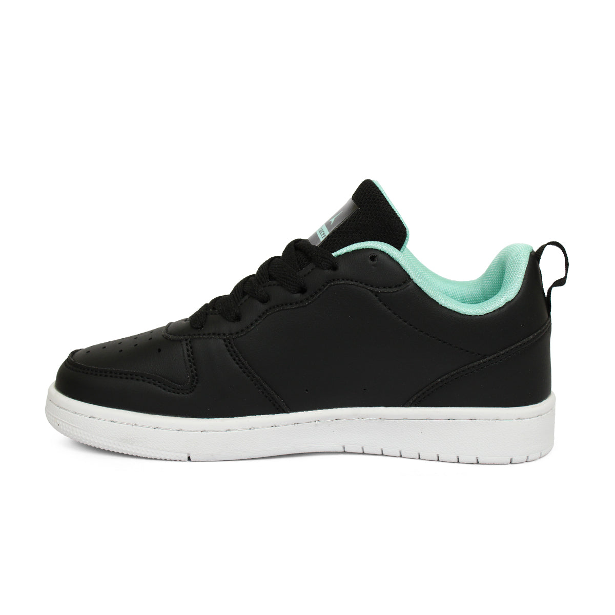 Tracer Shoes Women's Sneakers Black