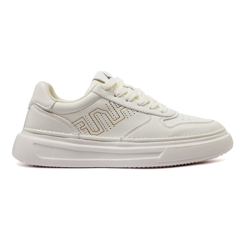 Tracer Shoes | Off White | Men's Collection