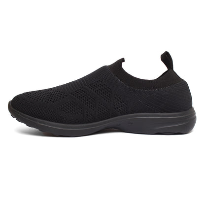 Tracer Streak-L-1214 Slip On Black Womens