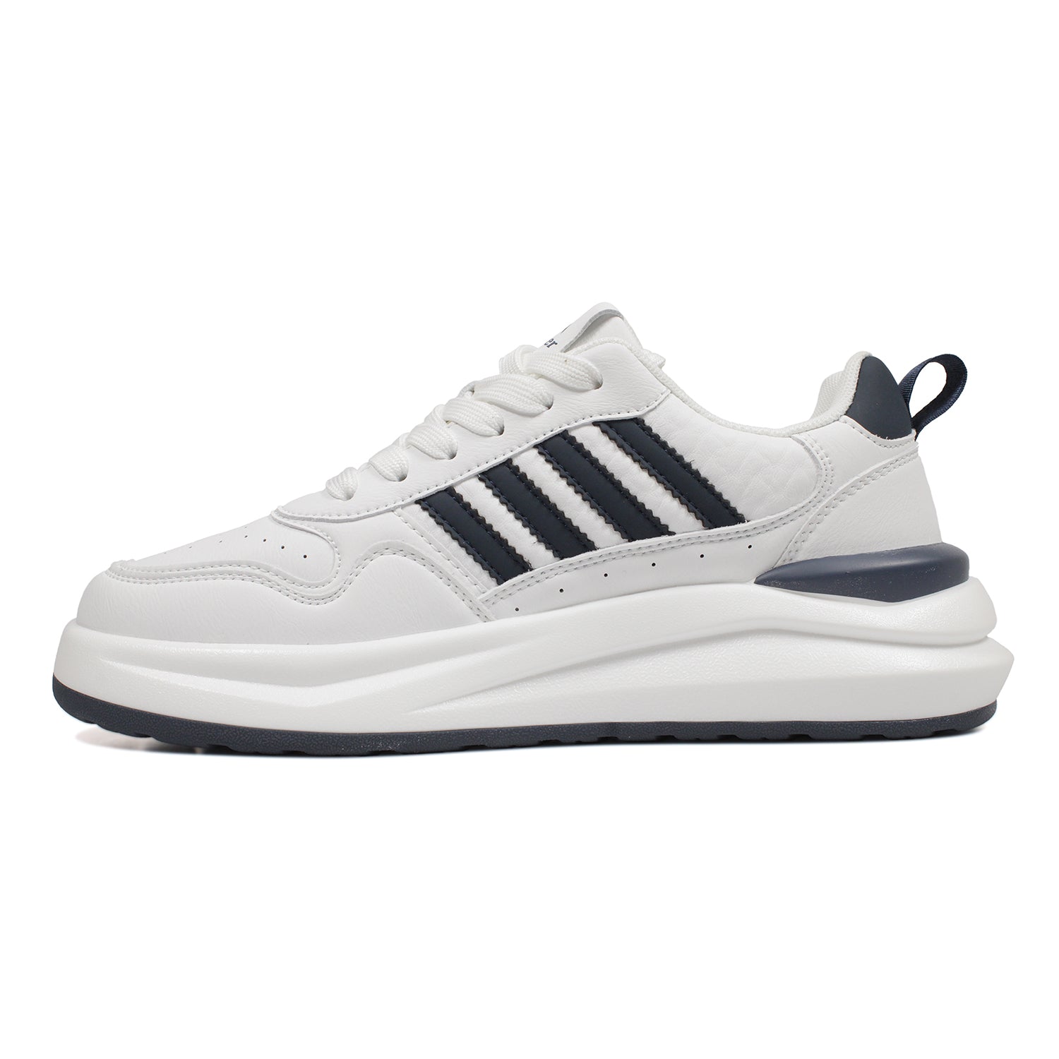 Tracer Shoes | White | Men's Collection