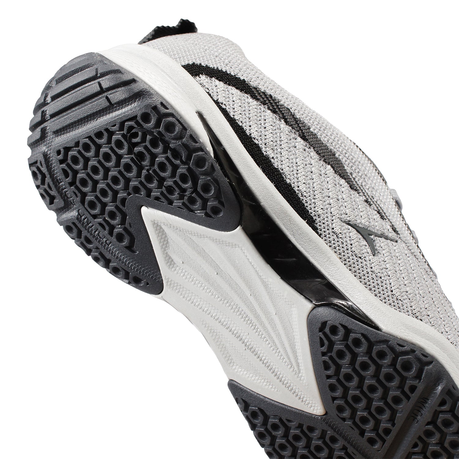 Tracer Shoes | Grey | Men's Collection