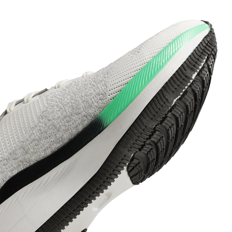 Tracer Shoes | White | Men's Collection