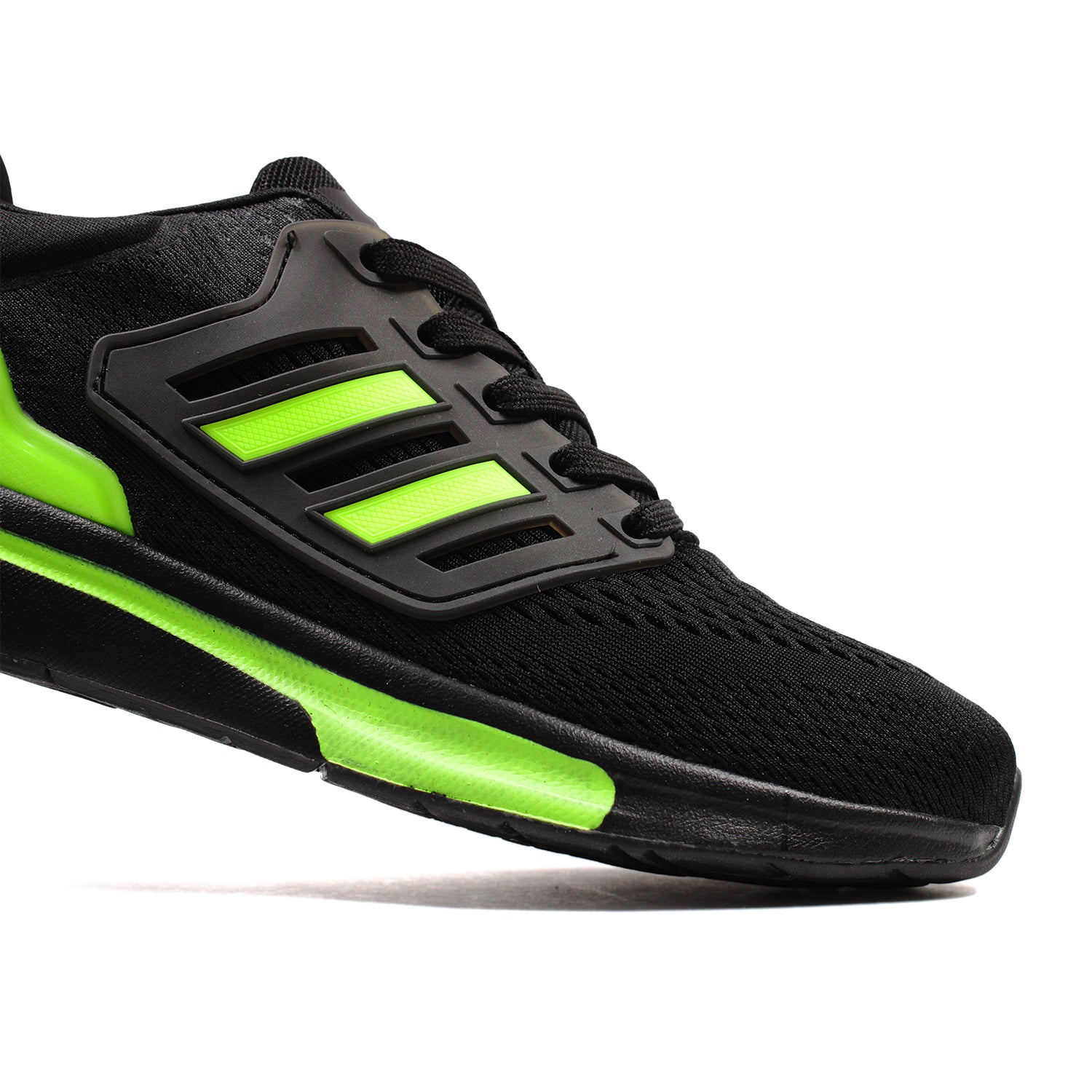 Tracer Shoes | Black | Men's Collection
