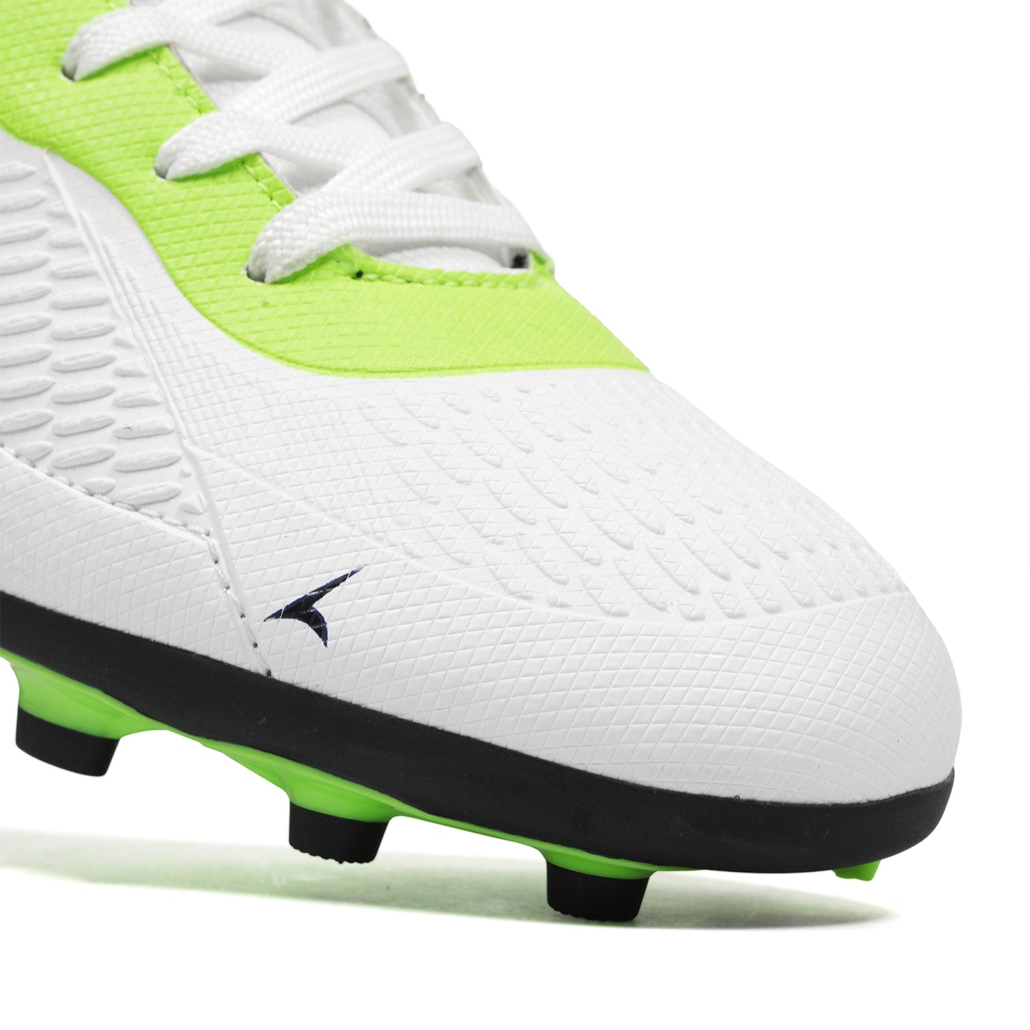 Tracer Football Shoes White